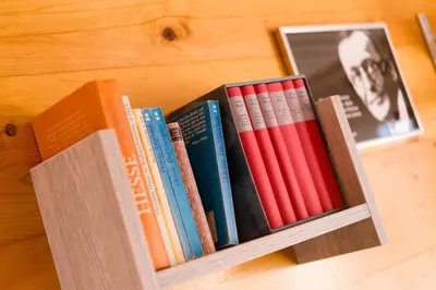 Die Bibliothek in der Ferienwohnung