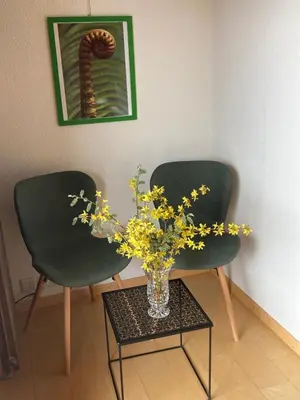 Ein Sitzbereich in der Unterkunft Haus Rhodania