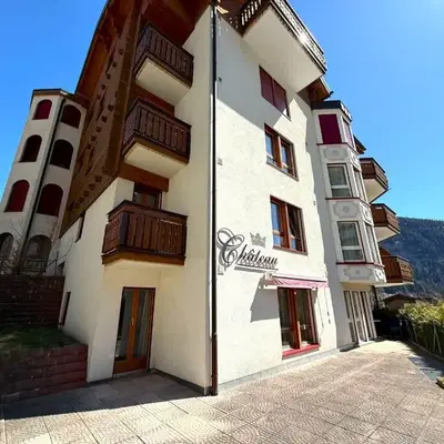 Château 01