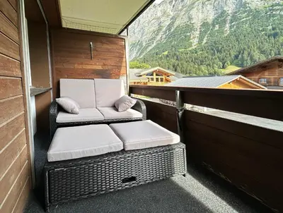Ein allgemeiner Bergblick oder ein Berglick von der Ferienwohnung aus