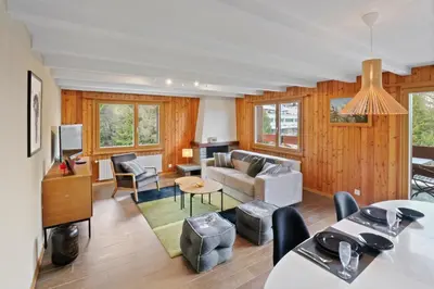 Ein Sitzbereich in der Unterkunft Magnifique appartement au coeur des 4 Vallées