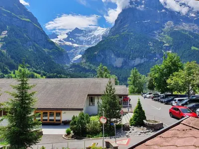 Ein allgemeiner Bergblick oder ein Berglick von der Ferienwohnung aus