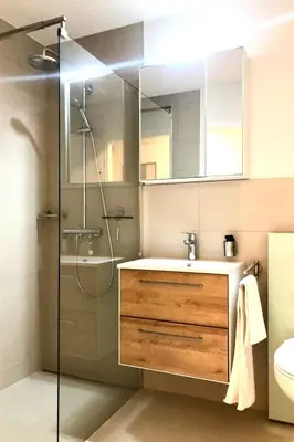 Ein Badezimmer in der Unterkunft Apartment Ringstrasse Apt 215 by Interhome