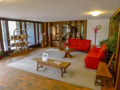 Ein Sitzbereich in der Unterkunft Apartment Ringstrasse Apt 216 by Interhome