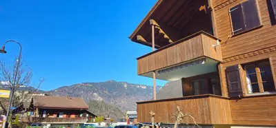 Ein allgemeiner Bergblick oder ein Berglick von der Ferienwohnung aus