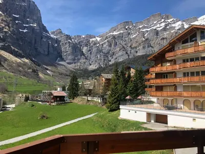 Ein allgemeiner Bergblick oder ein Berglick von der Ferienwohnung aus
