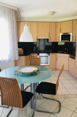 Küche/Küchenzeile in der Unterkunft Apartment Edelweiss C by Interhome
