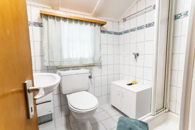 Ein Badezimmer in der Unterkunft Haus Bürcher