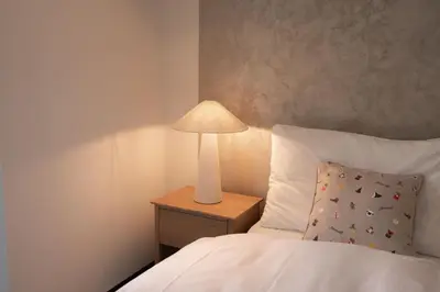 Ein Bett oder Betten in einem Zimmer der Unterkunft Denali Apartment by HomeFlow