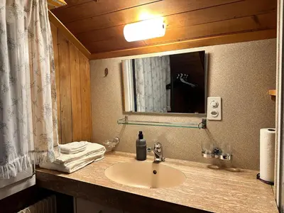 Ein Badezimmer in der Unterkunft Alpina Appartment 2