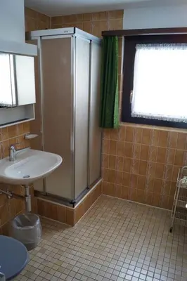 Ein Badezimmer in der Unterkunft Apartment Azalea by Interhome