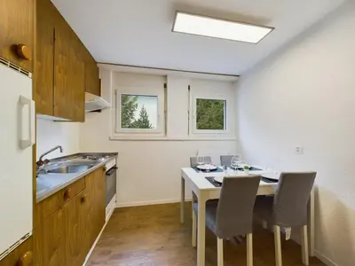 Küche/Küchenzeile in der Unterkunft Pure Comfort! Entire Apartment with Abundant Space near Zermatt with parking!