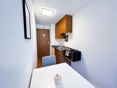 Küche/Küchenzeile in der Unterkunft Panorama apartment for 2 near Zermatt with parking!