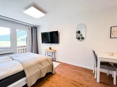 TV/Unterhaltungsangebot in der Unterkunft Panorama apartment for 2 near Zermatt with parking!