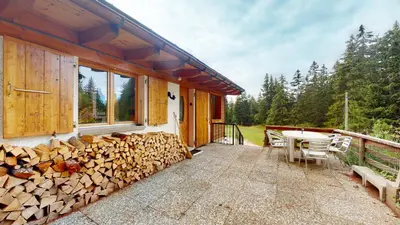 Ein Balkon oder eine Terrasse in der Unterkunft Apartment in the heart of nature