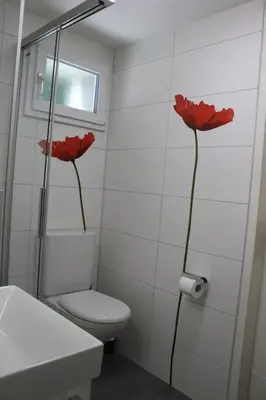 Ein Badezimmer in der Unterkunft NEB-THUN Studio am Thunersee