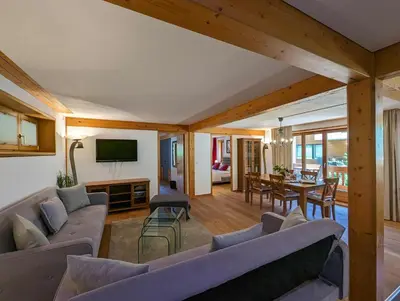 TV/Unterhaltungsangebot in der Unterkunft N-Orgon - Sleeps 4, tranquil location.