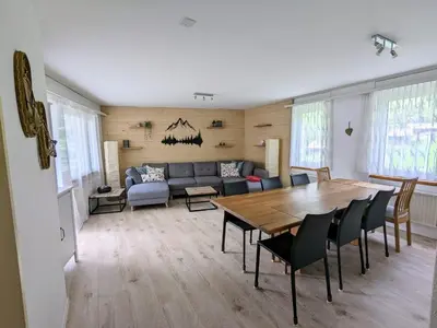 Ein Sitzbereich in der Unterkunft Petit Trianon 1,3 - Grosses Familiennest komplett renoviert