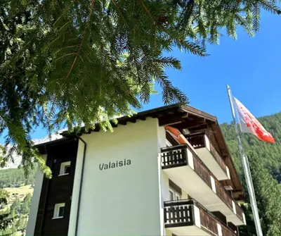 Das Gebäude in dem sich die Ferienwohnung befindet