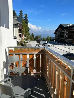 Ein Balkon oder eine Terrasse in der Unterkunft John's Lodge