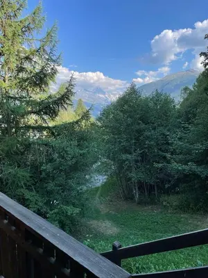 Naturlandschaft in der Nähe des Chalets