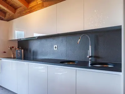 Küche/Küchenzeile in der Unterkunft Chalet Skyfall by Interhome