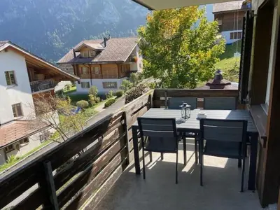 Ein allgemeiner Bergblick oder ein Berglick von der Ferienwohnung aus