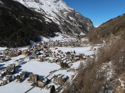 Naturlandschaft in der Nähe des Chalets