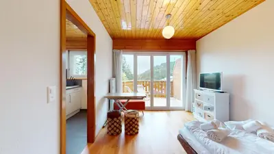 Ein Bett oder Betten in einem Zimmer der Unterkunft Calm studio with balcony in Crans-Montana