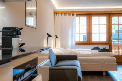 Ein Sitzbereich in der Unterkunft Baccara Studio with Matterhorn view by Inspiring Places Zermatt