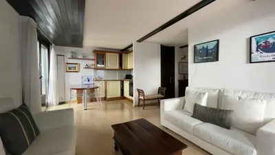 Küche/Küchenzeile in der Unterkunft Bel appartement de 2 chambres avec magnifique vue à Crans-Montana