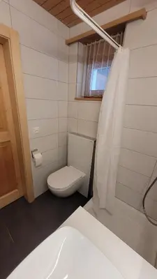 Ein Badezimmer in der Unterkunft Chalet Meise