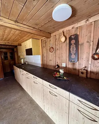 Küche/Küchenzeile in der Unterkunft Meieli's Chalet
