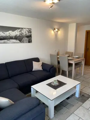 Ein Sitzbereich in der Unterkunft Apartments Arcadia