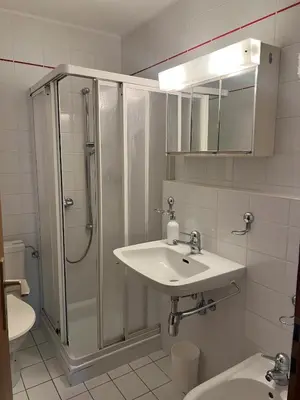 Ein Badezimmer in der Unterkunft tHE Eagle Nest Duplex - Your Mountain Retreat