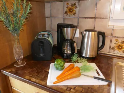 Kaffee-/Teezubehör in der Unterkunft Apartment Chalet uf Duft by Interhome
