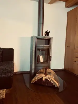 Ein Sitzbereich in der Unterkunft Chalet Sträba