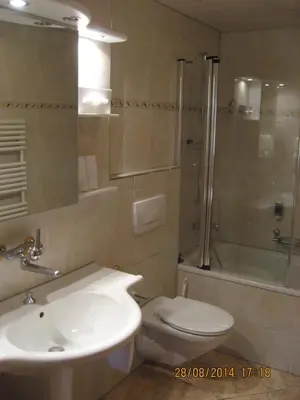 Ein Badezimmer in der Unterkunft Hotel Eigerblick