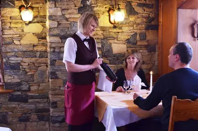 Gäste, die in der Unterkunft Hotel Alpenblick-Leukerbad-Therme übernachten