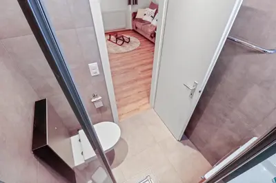 Ein Badezimmer in der Unterkunft Studio rénové cosy et centré, Ski-In Ski-Out