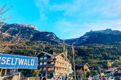 Ein allgemeiner Bergblick oder ein Berglick von der Ferienwohnung aus