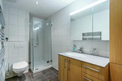 Ein Badezimmer in der Unterkunft Chalet Aquila 5