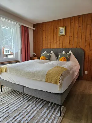Ein Bett oder Betten in einem Zimmer der Unterkunft Apartment Klein Matterhorn - Haus Miranda