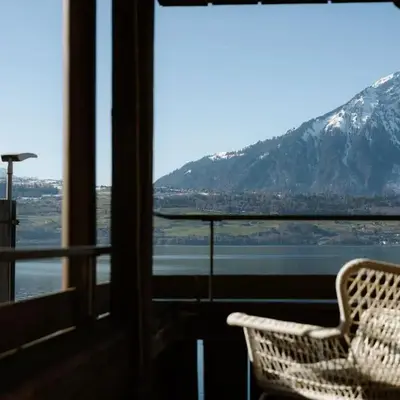 Bijou Niesenblick - traumhafter Seeblick - nahe Interlaken - idyllisch