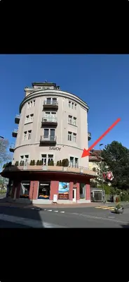 Das Gebäude in dem sich die Ferienwohnung befindet