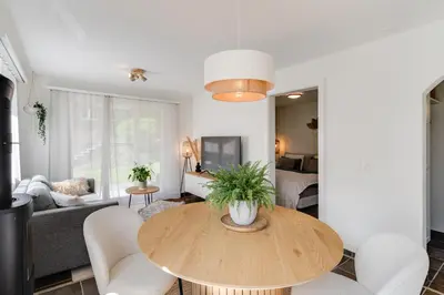 Ein Bett oder Betten in einem Zimmer der Unterkunft Bergoase für zwei - mit Terrasse & Bergkulisse