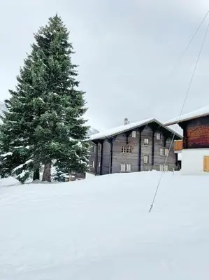Charming Apartment Only 150 Meters from the Ski Lift im Winter