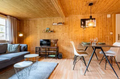 Ein Sitzbereich in der Unterkunft Charming, well-equipped Alpine apartment