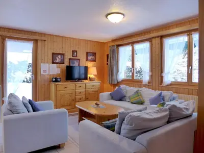 TV/Unterhaltungsangebot in der Unterkunft Apartment Chalet Papillon by Interhome