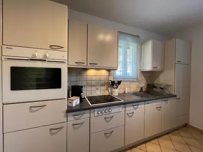 Küche/Küchenzeile in der Unterkunft Casa Medusa - con piscina, a 2 minuti dalla stazione